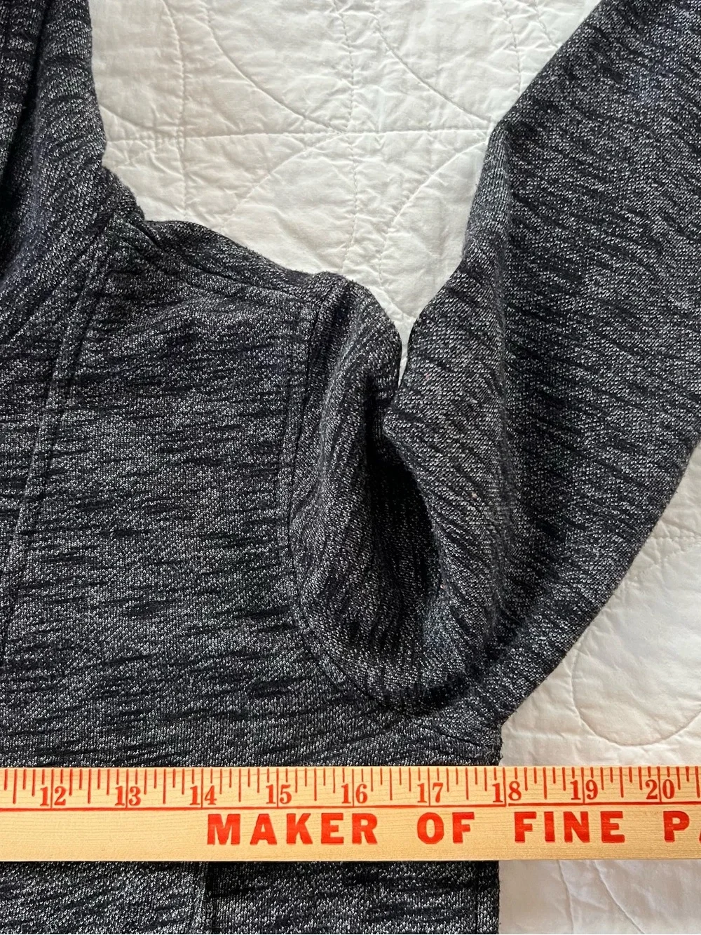 abercrombie kids charcoal heather gray pullover hoodie w/front pouch pocket soft